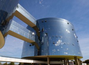 pgr-diz-que-recebeu-com-“assombro”-sancoes-contra-alexandre-de-moraes